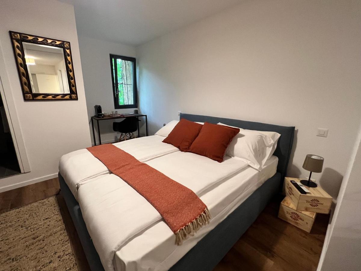 Grotto Del Pan Perdue Bed & Breakfast Lugano Bagian luar foto
